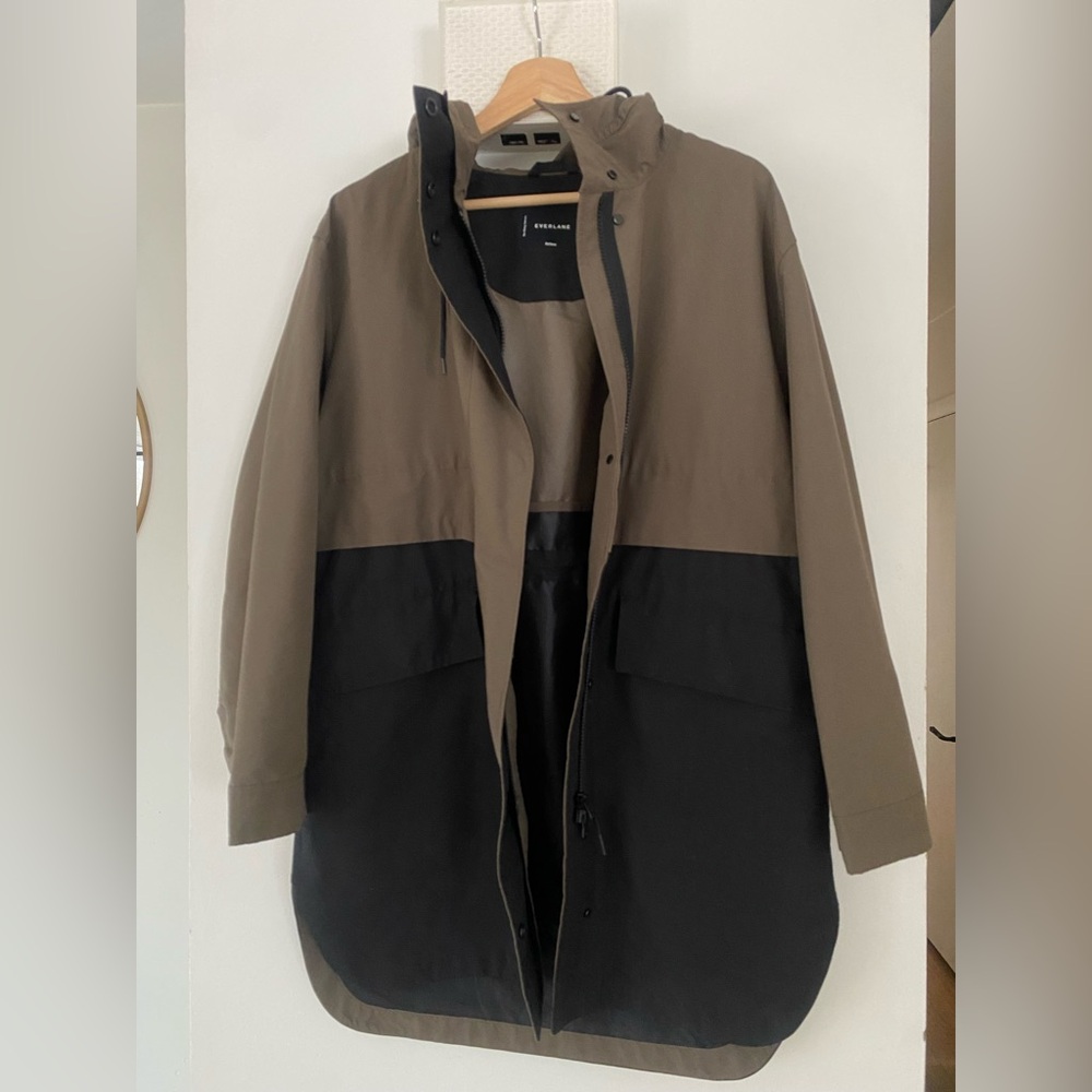 Everlane The Renew Anorak Forest/Black